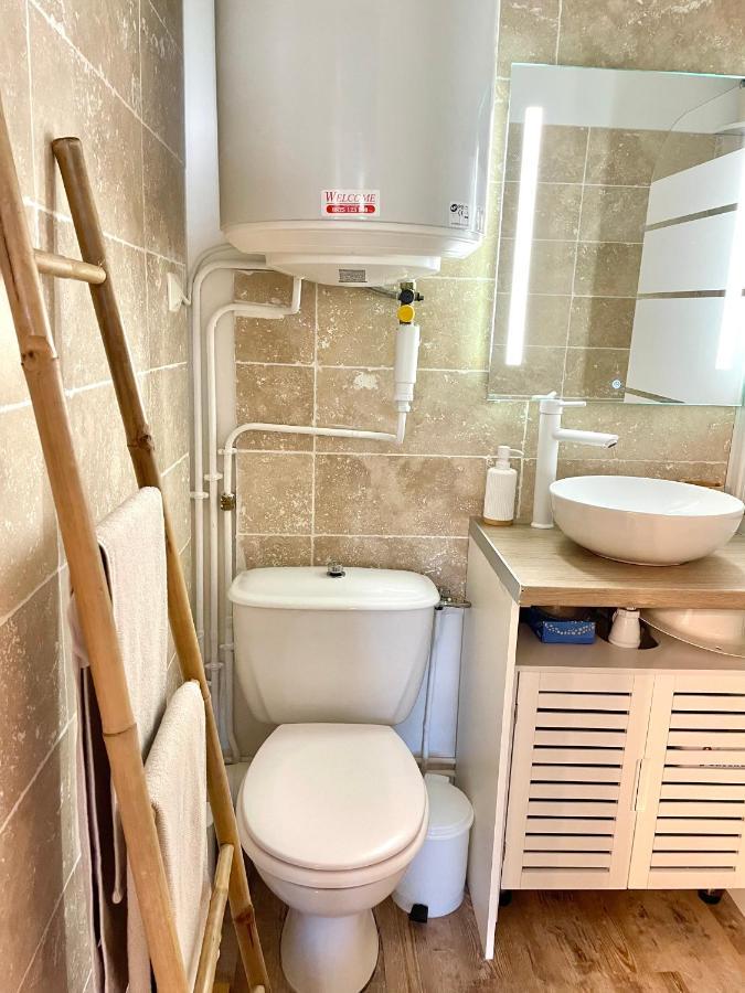 Appart Cosy 4 Personnes, A 400M De La Plage Bormes-les-Mimosas Bagian luar foto